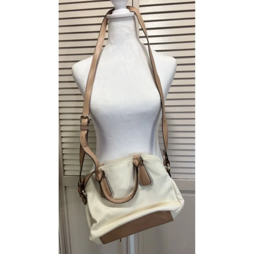 Guess Satchel Hand Bag Quilted Cream & Matching Wallet Set 2pc Logo Adj Strap